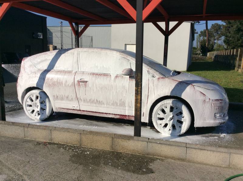 lavage nettoyage de véhicule à Bordeaux